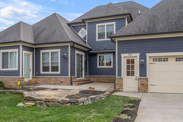 1905 General Warfield Way, Lexington, KY 40505