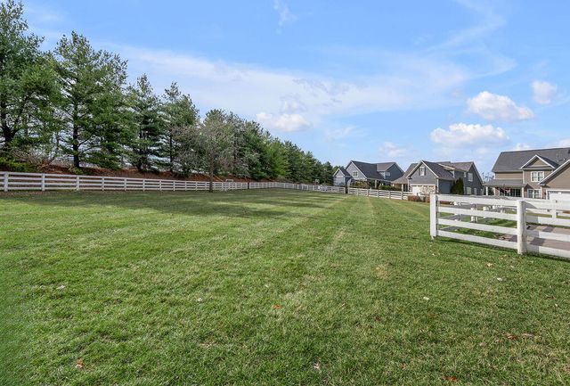 1905 General Warfield Way, Lexington, KY 40505