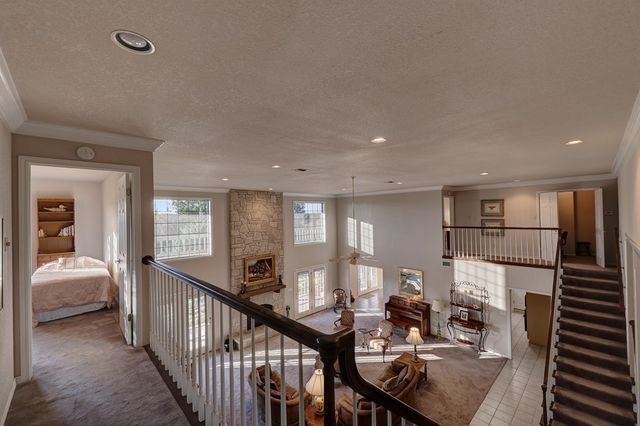 673 W Lacey Oak Pkwy, Kerrville, TX 78028