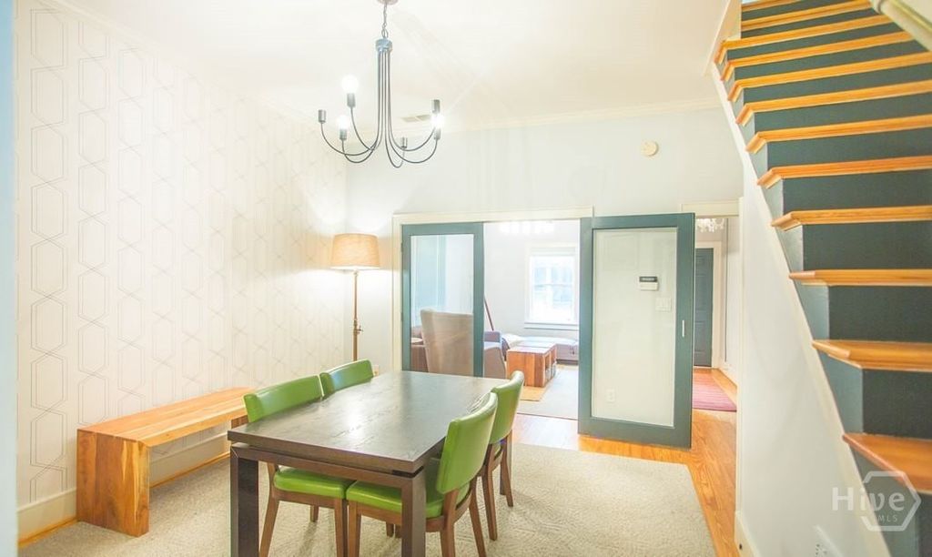 Image 40 of property listing at 517 E Gordon Street, Savannah, GA 31401