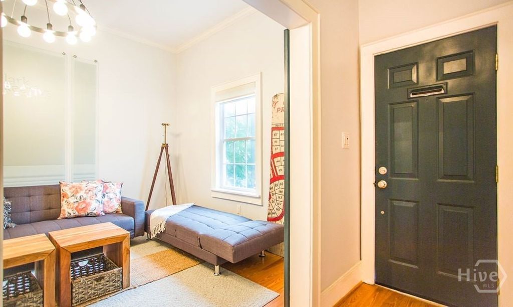 Image 43 of property listing at 517 E Gordon Street, Savannah, GA 31401