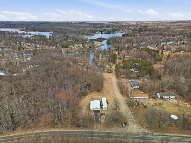 5066 Madison Road, Sheridan Twp - Mecosta, MI 49305