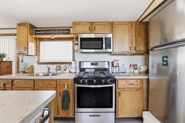 5066 Madison Road, Sheridan Twp - Mecosta, MI 49305