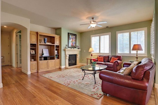 2591 E Powers Avenue, Fresno, CA 93720