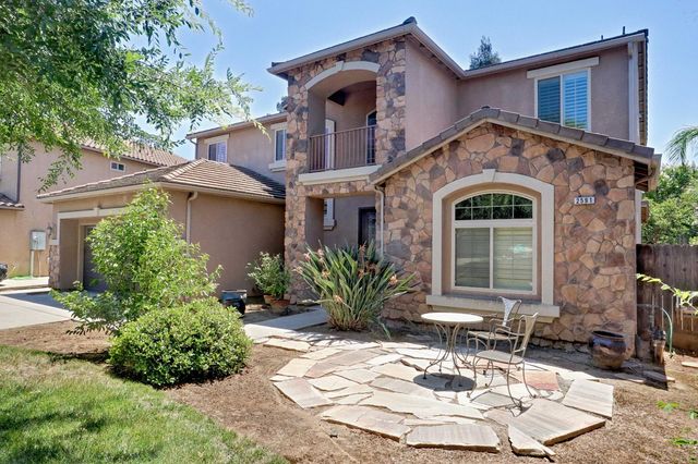 2591 E Powers Avenue, Fresno, CA 93720