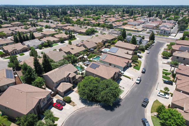 2591 E Powers Avenue, Fresno, CA 93720