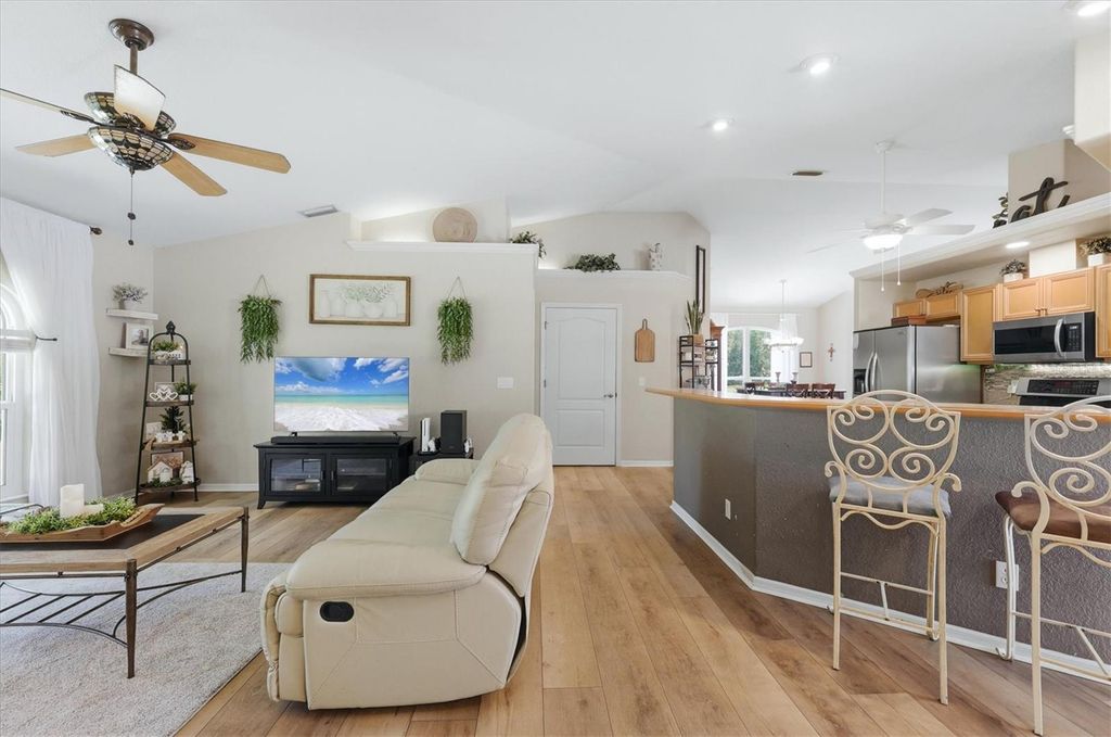 Image 13 of property listing at 3642 MASSINI AVENUE, North Port, FL 34286