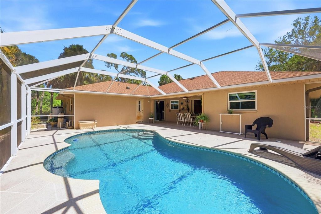 Image 32 of property listing at 3642 MASSINI AVENUE, North Port, FL 34286