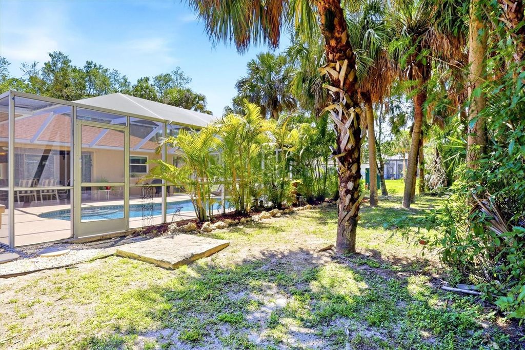 Image 37 of property listing at 3642 MASSINI AVENUE, North Port, FL 34286