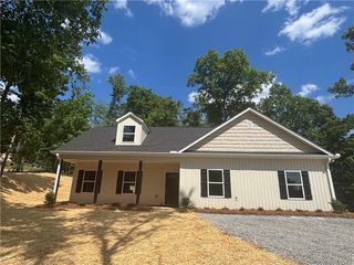 60 OLIVE BRANCH Lane, Dahlonega, GA 30533