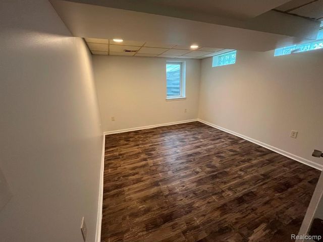 28458 Rosslyn Avenue, Garden City, MI 48135