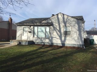 28458 Rosslyn Avenue, Garden City, MI 48135