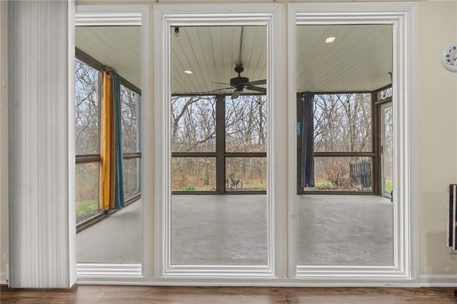 3337 S Victoria Drive, Blue Springs, MO 64015