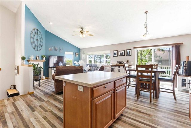 121 Madison Avenue, Baraboo, WI 53913