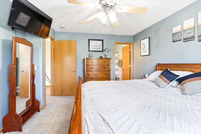 121 Madison Avenue, Baraboo, WI 53913