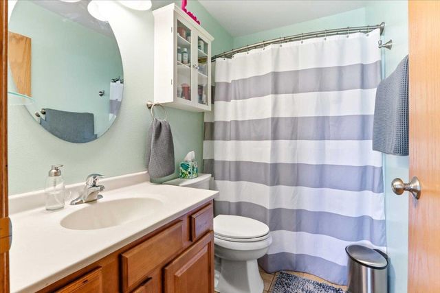 121 Madison Avenue, Baraboo, WI 53913