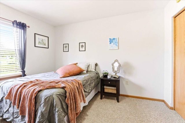 121 Madison Avenue, Baraboo, WI 53913