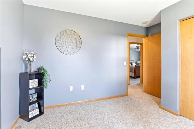 121 Madison Avenue, Baraboo, WI 53913