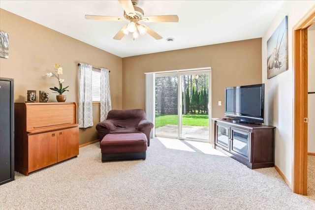 121 Madison Avenue, Baraboo, WI 53913