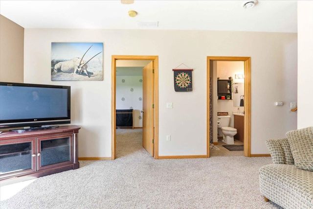 121 Madison Avenue, Baraboo, WI 53913