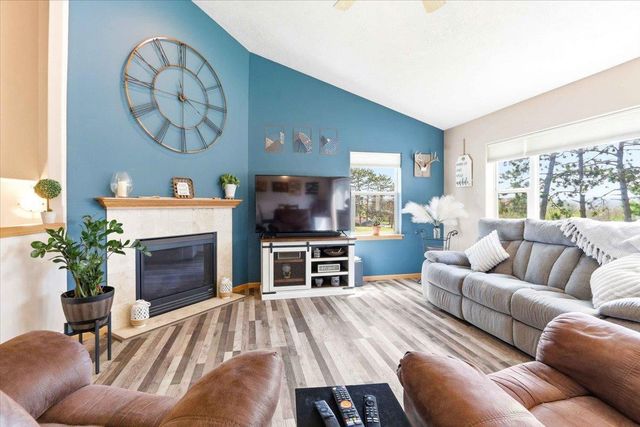 121 Madison Avenue, Baraboo, WI 53913