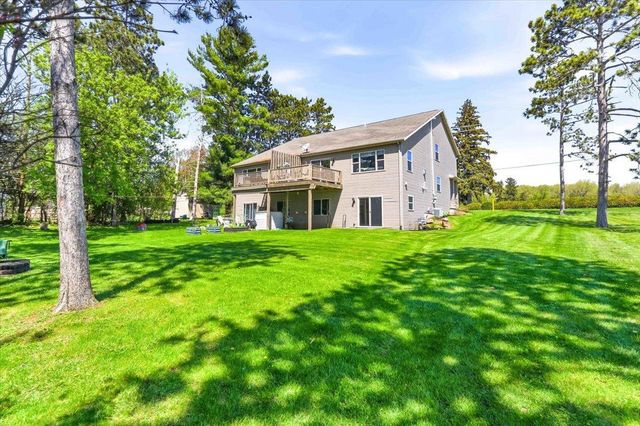 121 Madison Avenue, Baraboo, WI 53913