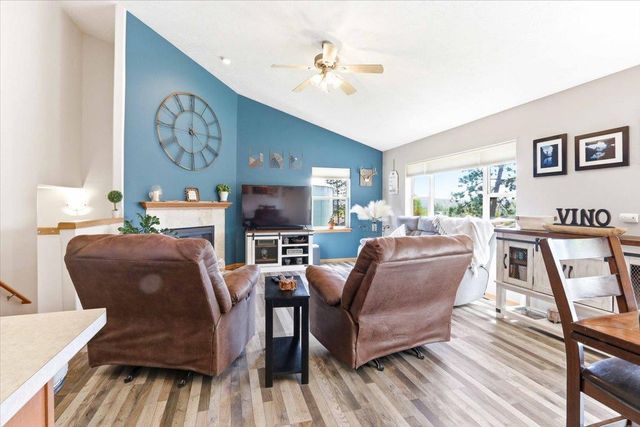 121 Madison Avenue, Baraboo, WI 53913