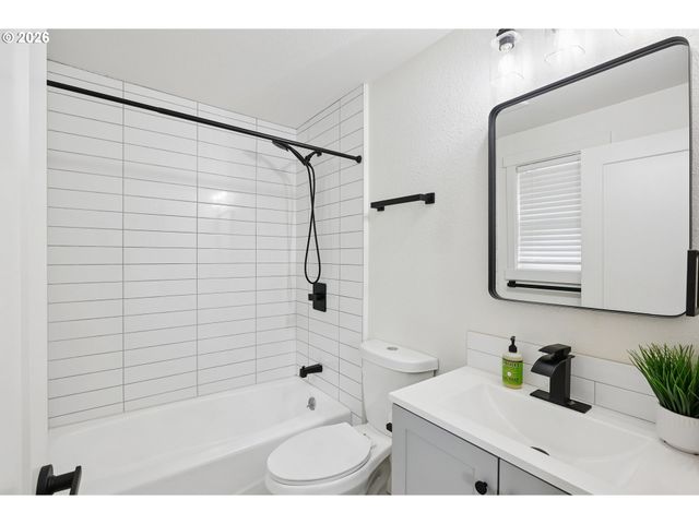 19845 Sw DELINE St, Beaverton, OR 97078