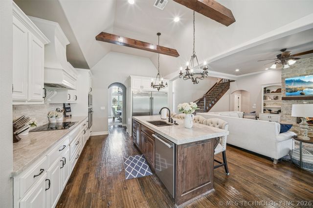 14226 S 246th East Avenue, Coweta, OK 74429