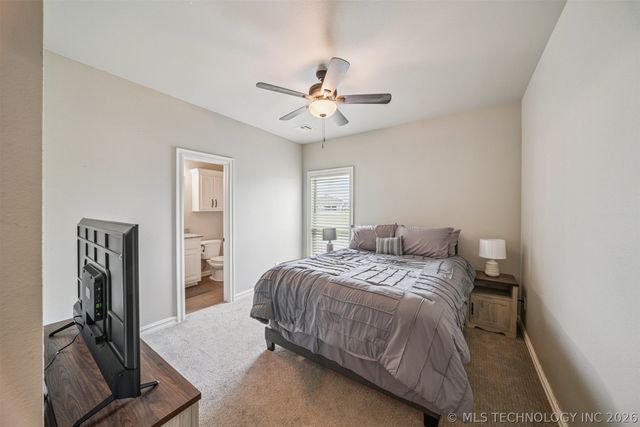 14226 S 246th East Avenue, Coweta, OK 74429