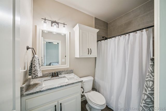 14226 S 246th East Avenue, Coweta, OK 74429