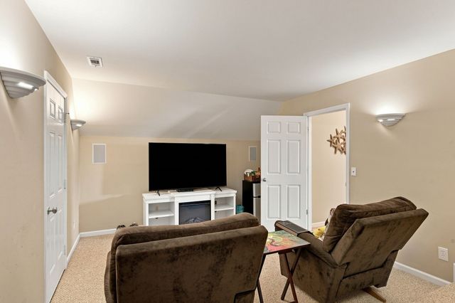 7013 Grindstone Way, Murfreesboro, TN 37129