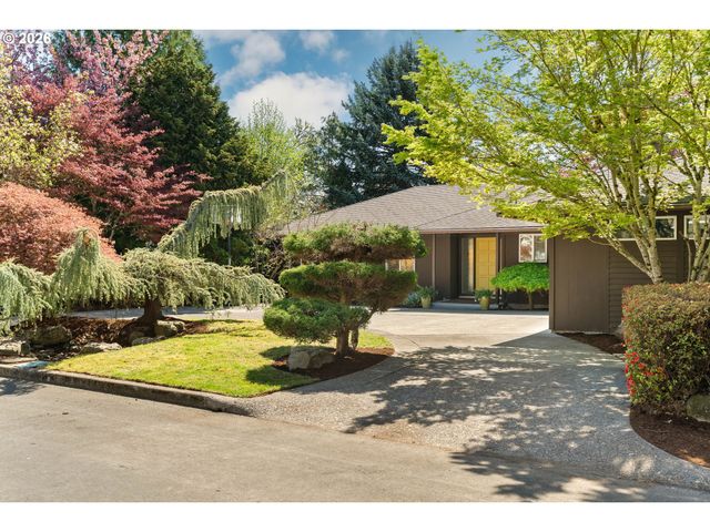 2370 Sw TIMBERLINE Dr, Portland, OR 97225