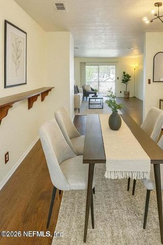 4915 BAYMEADOWS Road 13D, Jacksonville, FL 32217