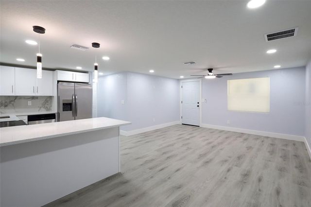 1101 BETHUNE STREET, Brooksville, FL 34601