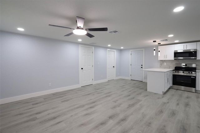 1101 BETHUNE STREET, Brooksville, FL 34601