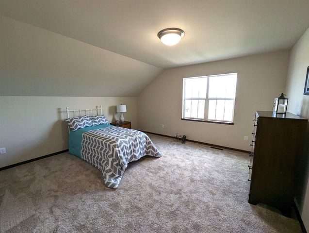 26 Windflower Way, Mount Horeb, WI 53572