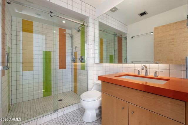 727 E PORTLAND Street 6, Phoenix, AZ 85006