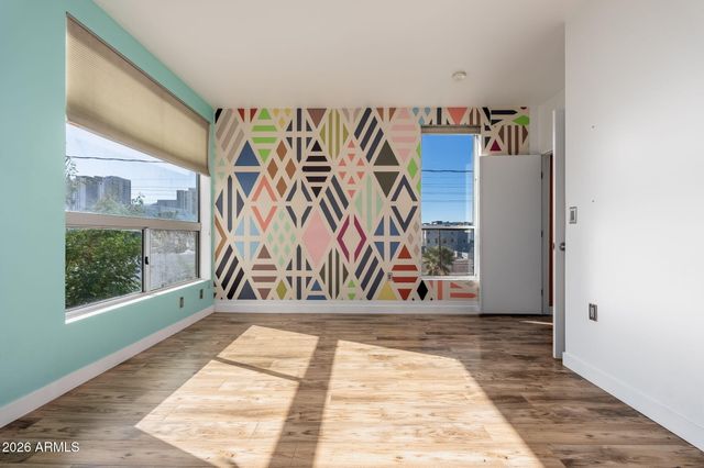 727 E PORTLAND Street 6, Phoenix, AZ 85006