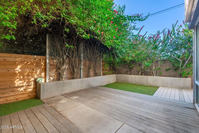 727 E PORTLAND Street 6, Phoenix, AZ 85006