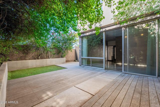 727 E PORTLAND Street 6, Phoenix, AZ 85006