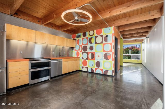 727 E PORTLAND Street 6, Phoenix, AZ 85006