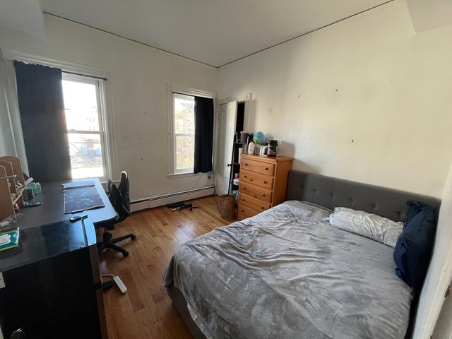 140 Saint Alphonsus 2, Boston, MA 02120