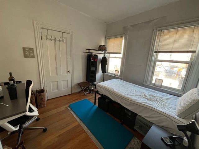 140 Saint Alphonsus 2, Boston, MA 02120