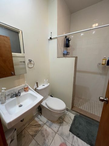 140 Saint Alphonsus 2, Boston, MA 02120