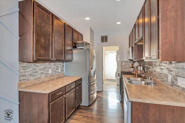 1750 Circle North Drive, Schererville, IN 46375