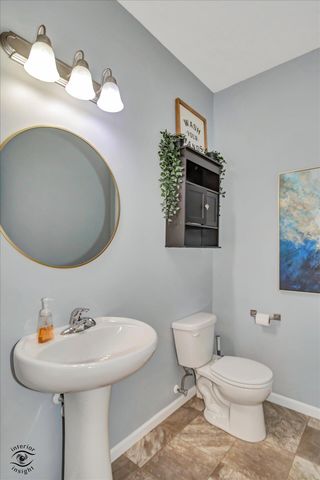 1750 Circle North Drive, Schererville, IN 46375