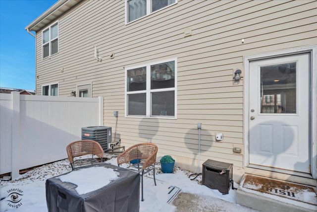 1750 Circle North Drive, Schererville, IN 46375