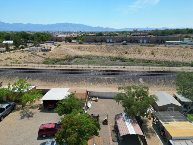 2908 Carlton Street NW, Albuquerque, NM 87107