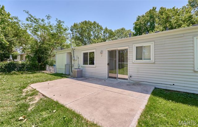 4907 Plum Tree Lane, Hazelwood, MO 63042
